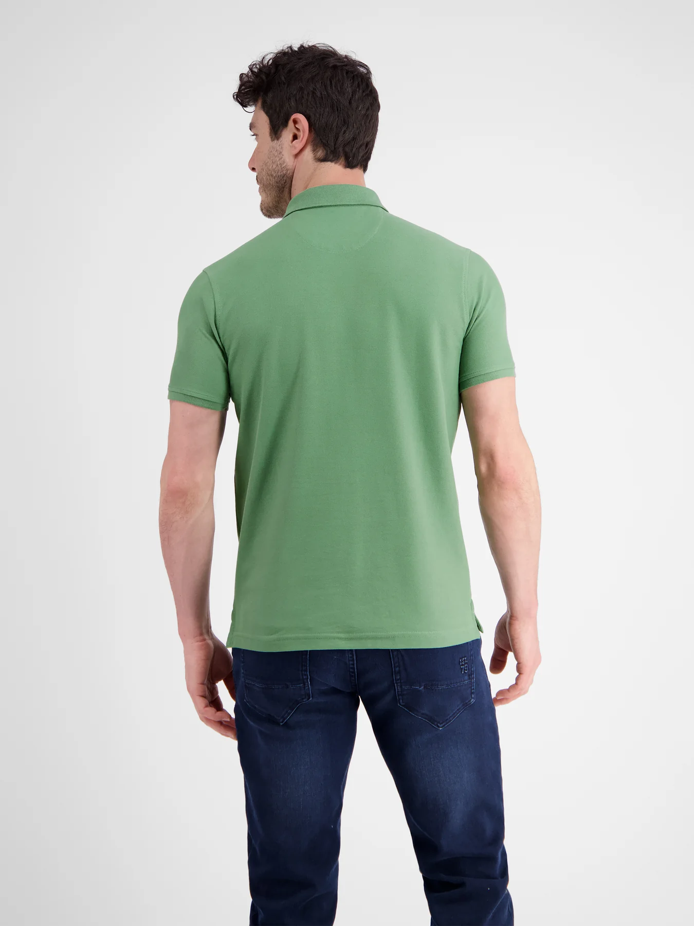 2003288_612_m2_1800x1800